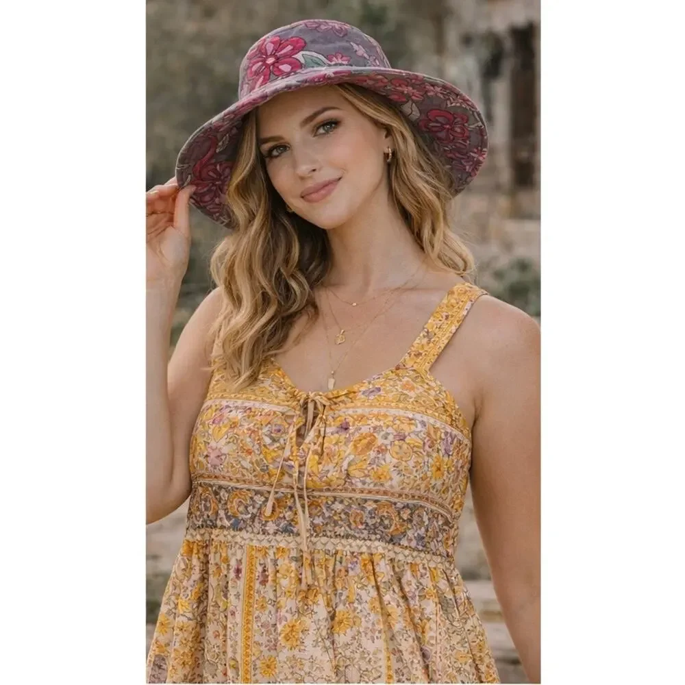 NWOT Juicy Couture Floral Bucket Hat Y2K Pink Retro